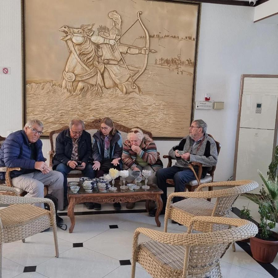 Hotel Khiva Palace Екстер'єр фото