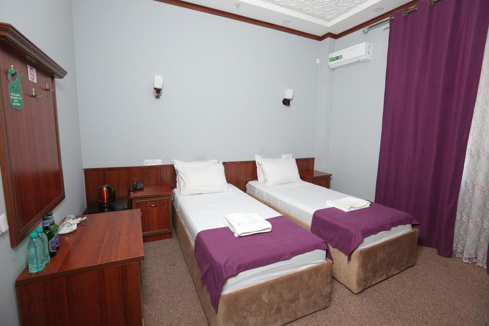 Hotel Khiva Palace Екстер'єр фото